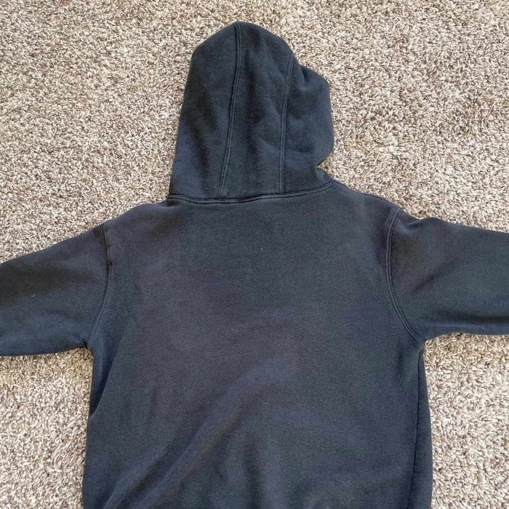 Vintage Giant Merchandising Black Skull and Crossbones Graphic Hoodie Mens Large